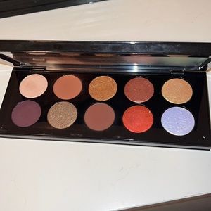Pat McGrath Labs eyeshadow palette